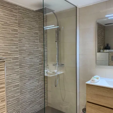 Nuevo Y Lujoso En Centro A Pie De Playa 625 * Марбелья