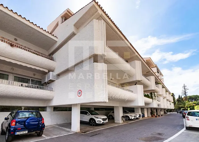 Nuevo Y Lujoso En Centro A Pie De Playa 625 * マルベーリャ