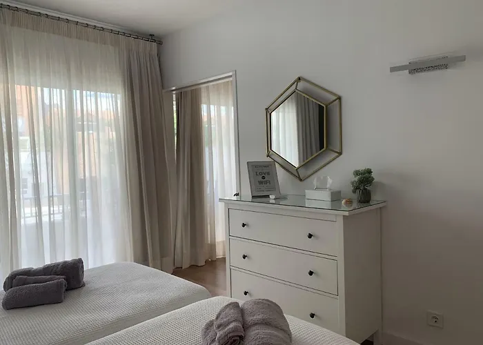 Nuevo Y Lujoso En Centro A Pie De Playa 625 * マルベーリャ