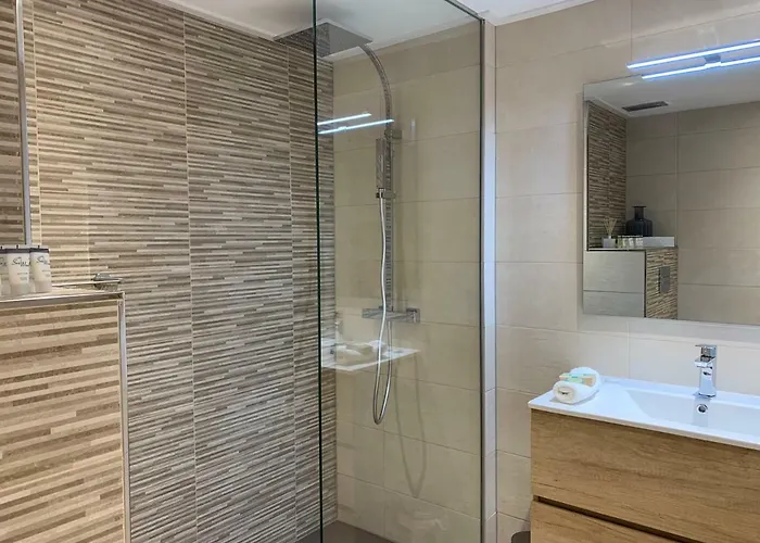 Nuevo Y Lujoso En Centro A Pie De Playa 625 * Marbella