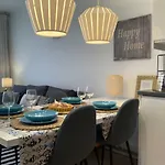 Nuevo Y Lujoso En Centro A Pie De Playa 625