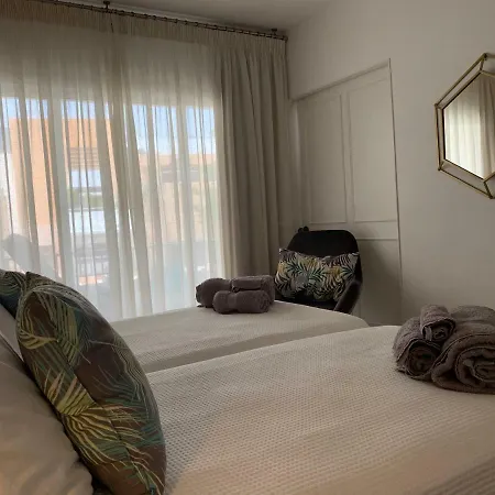 Nuevo Y Lujoso En Centro A Pie De Playa 625 Apartamento Marbella